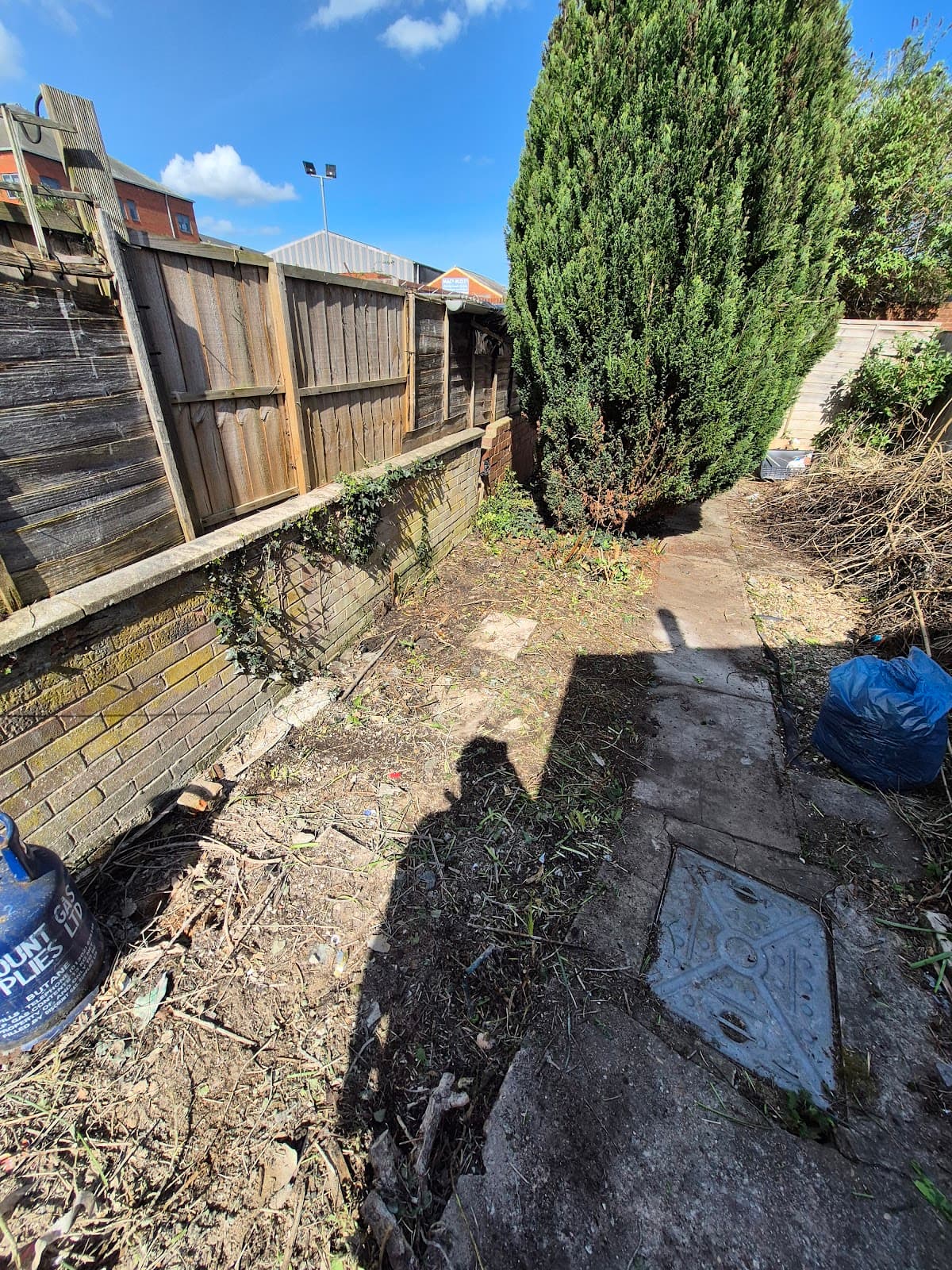 After — Garden clearance completed, tidy and well-maintained result, Gainsborough
