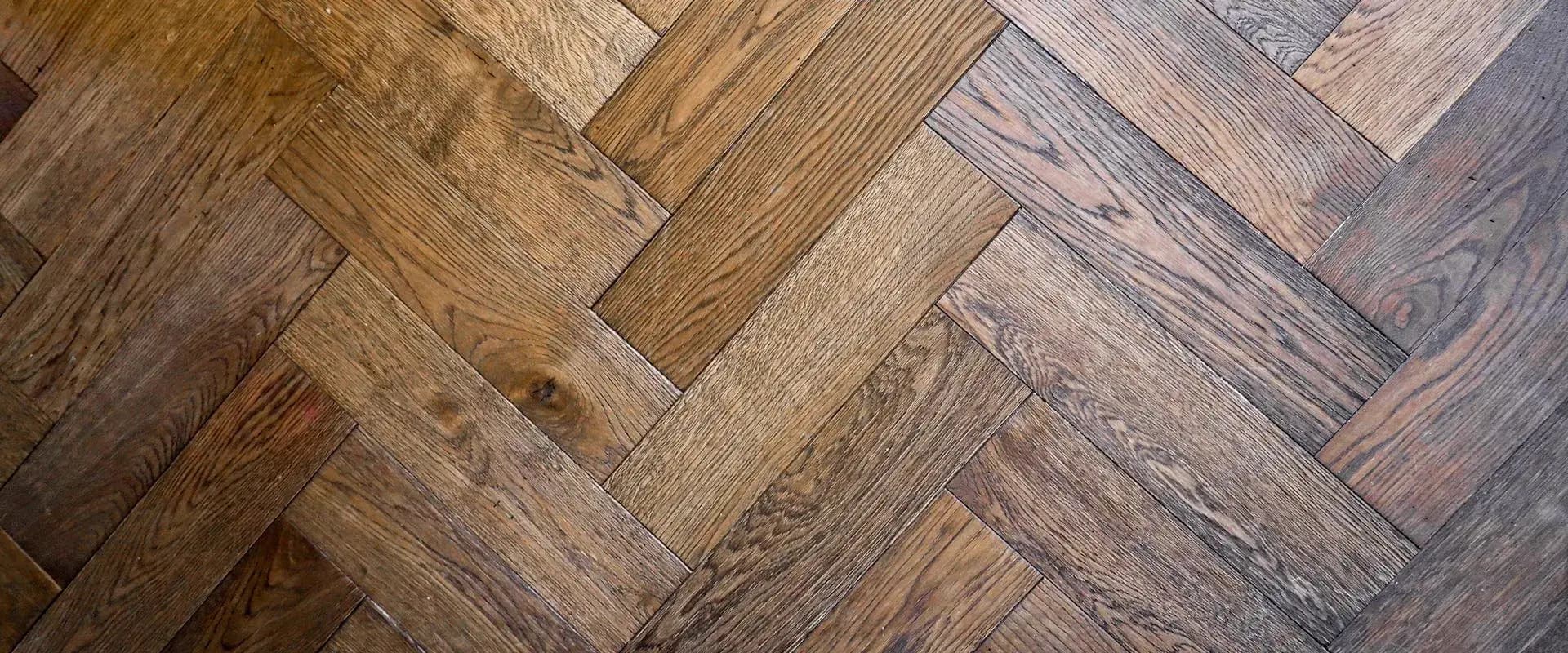 Quality hardwood-style flooring in a UK rental property, LVT and laminate flooring options for landlords