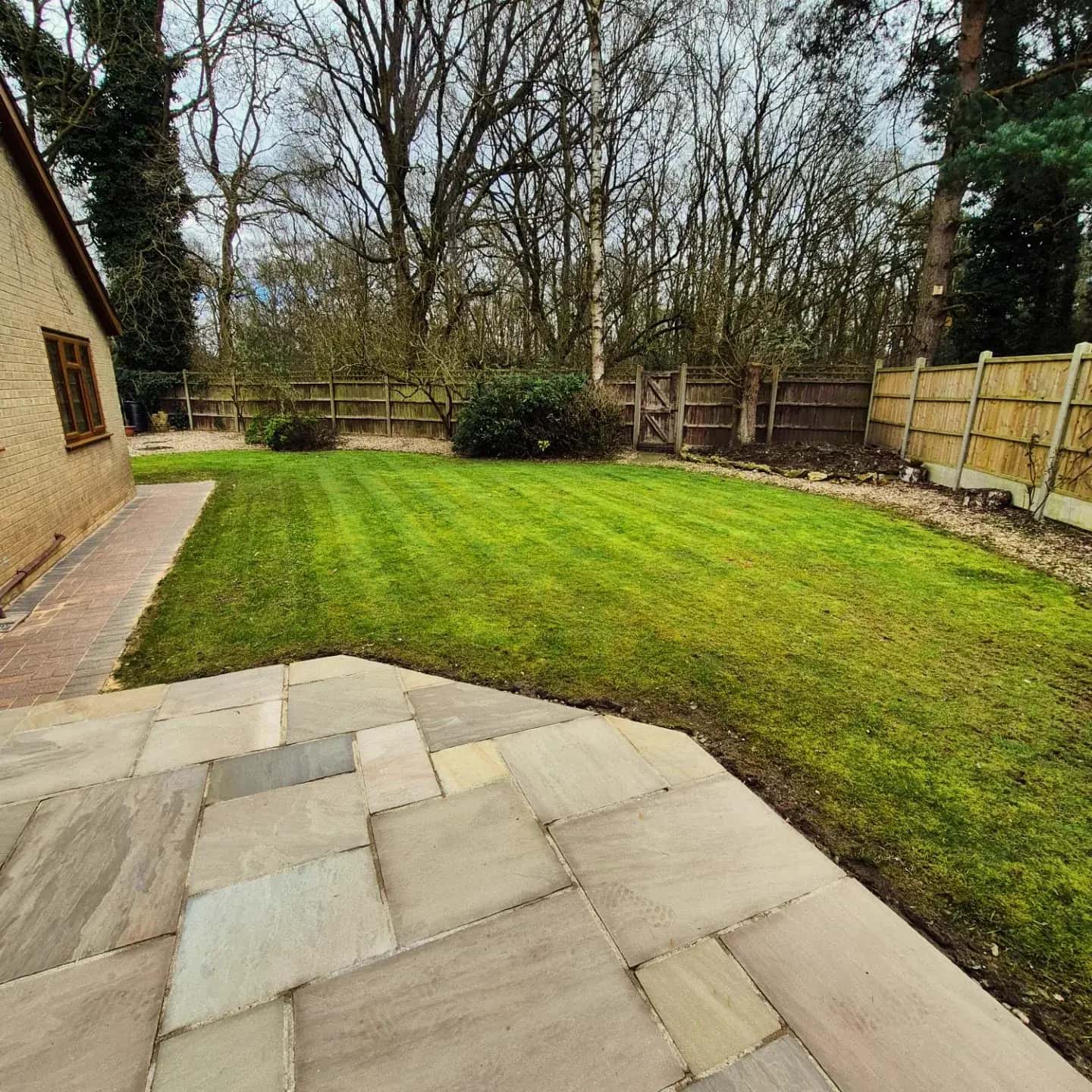 Freshly cut lawn and trimmed hedge — LWR Group gardening services in Lincoln